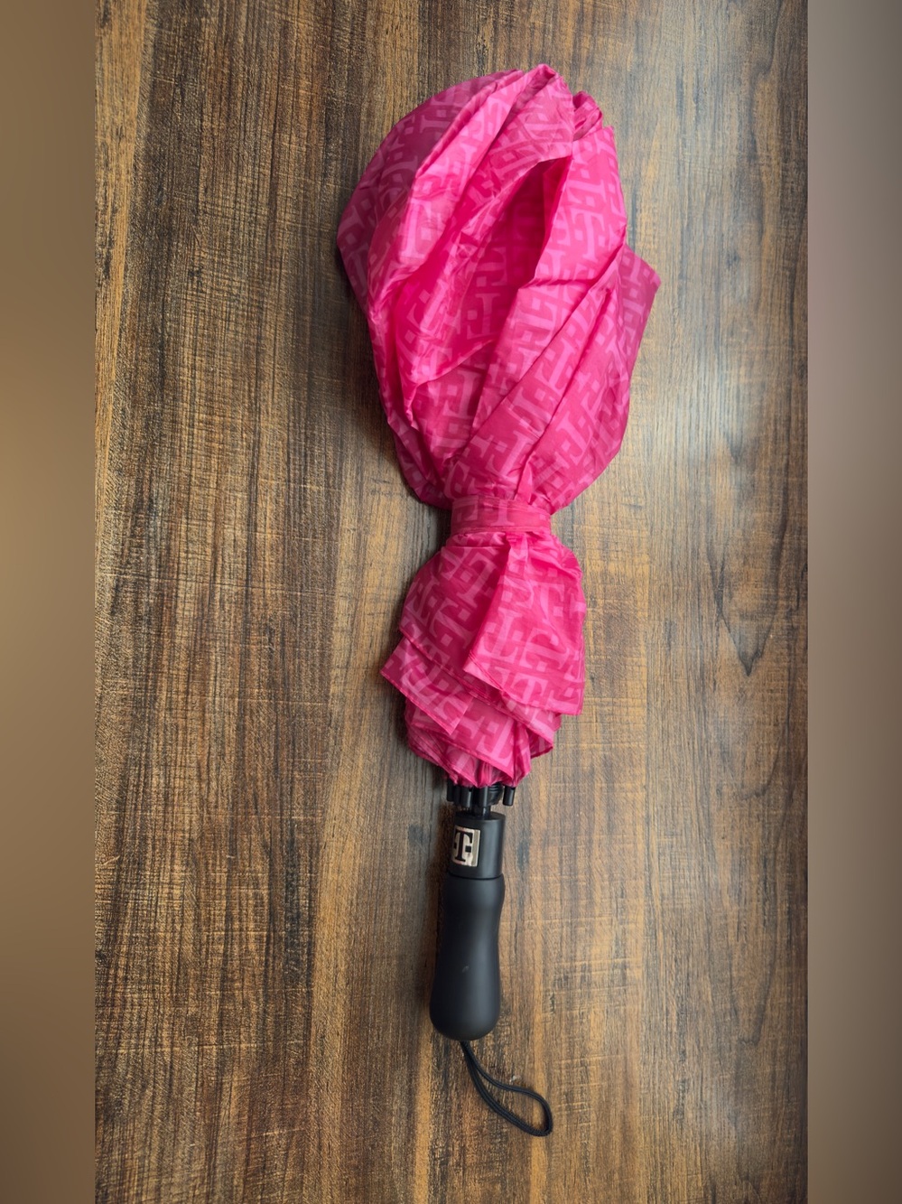 T-Mobile Magenta Pink Foldable Compact Umbrella Auto Open New
